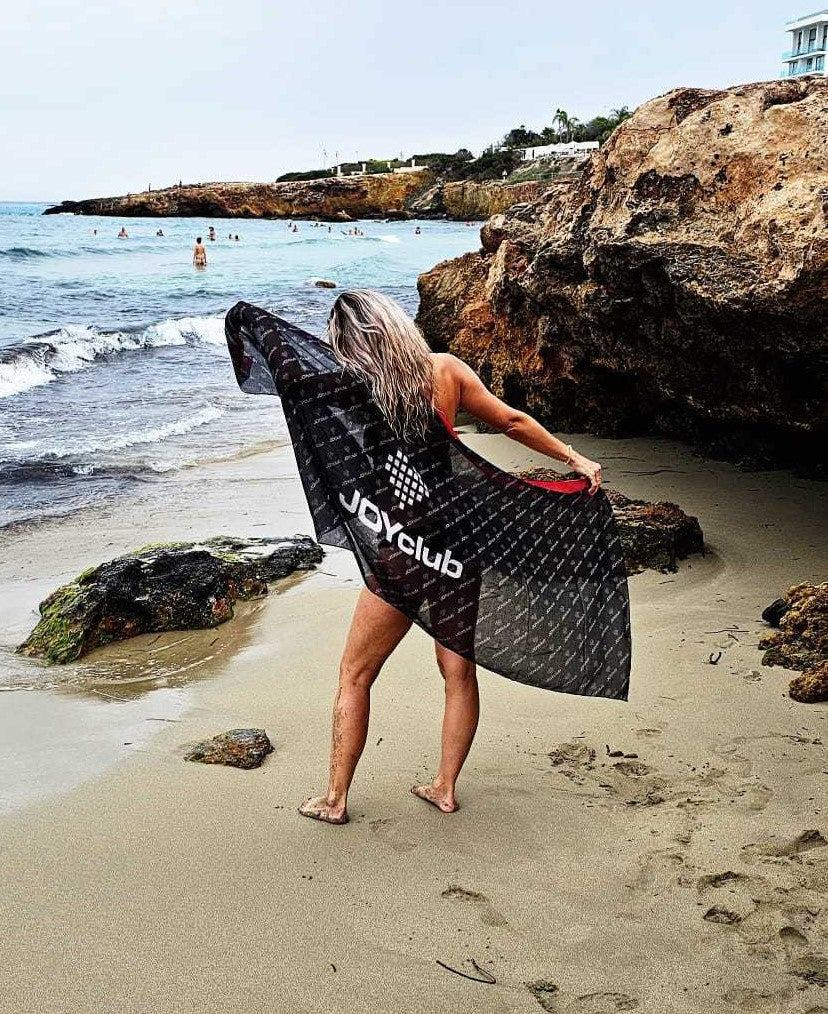 Sarong_2024