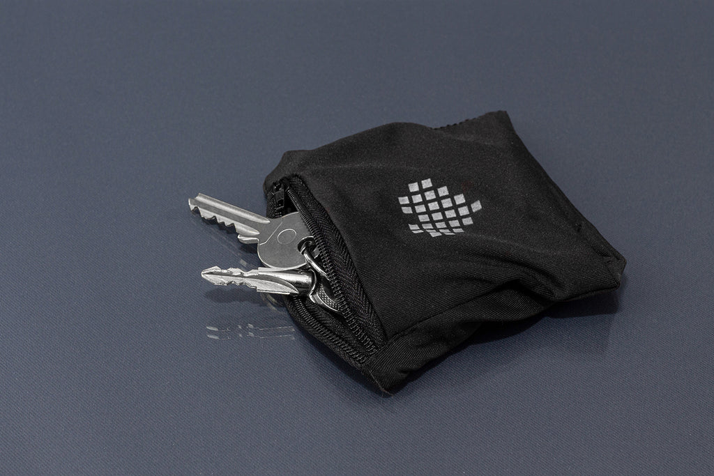 handgelenktasche_02_scaled
