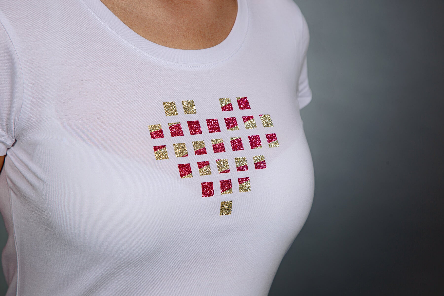 joyclub_candyheart_shirt_detail_sized